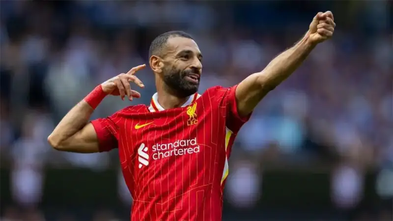 محمد صلاح لاعب ليفربول الإنجليزي