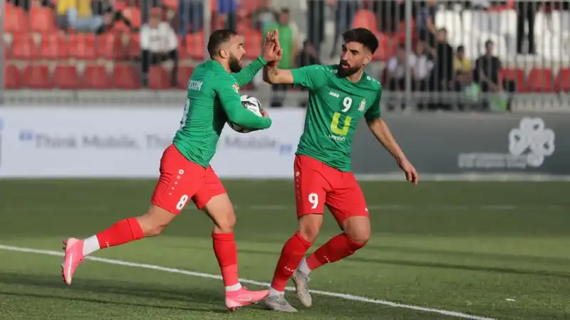 الوحدات واستقلال دوشنبه