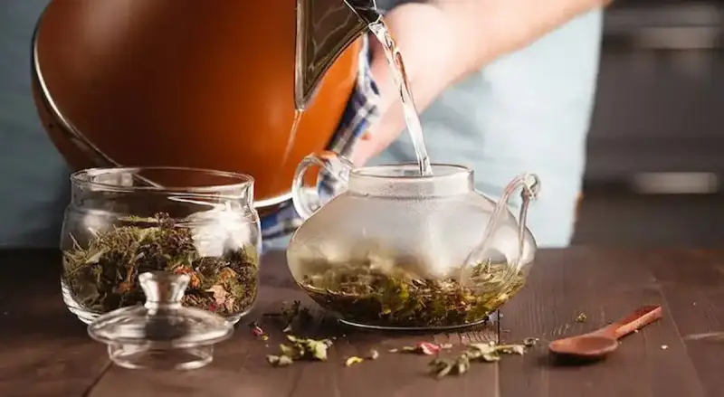 مشروبات طبيعية لعلاج آلام المعدة