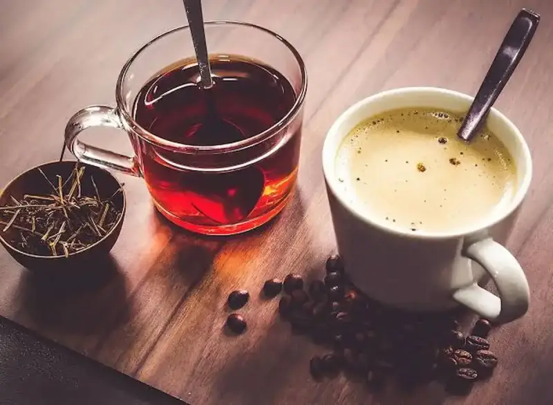 6 فئات ممنوعة من شرب القهوة والشاي.. تحذير طبي خطير