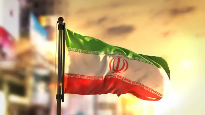 إيران
