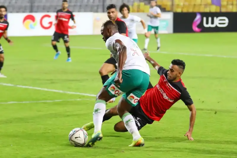 طلائع الجيش ضد المصري