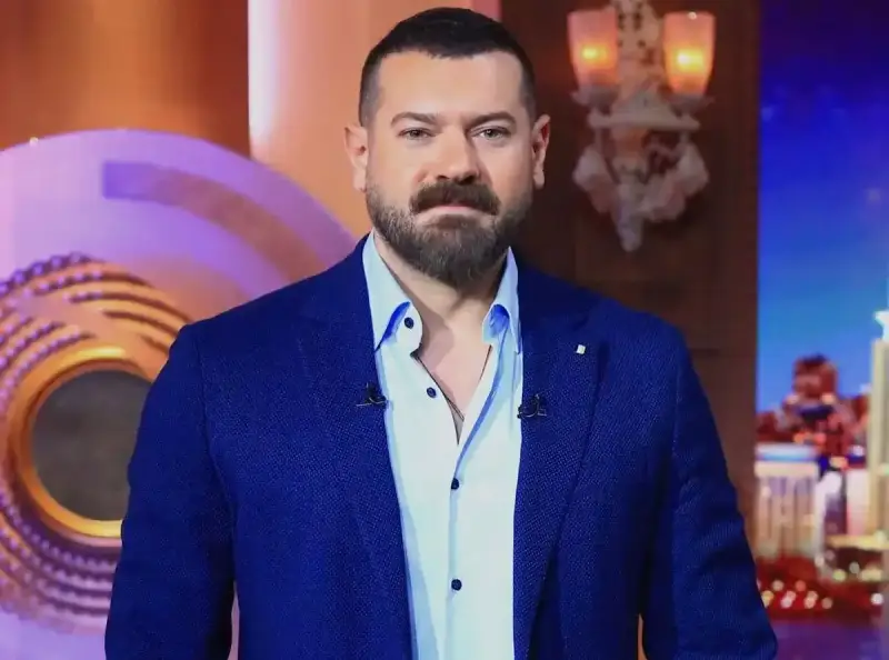 عمرو يوسف يشكر محمد صلاح على دعمه لكندة علوش في محنتها