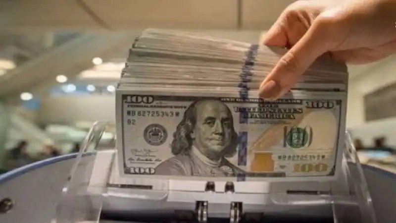 سعر الدولار اليوم