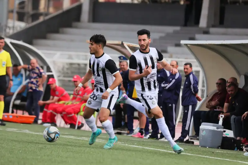 مولودية وهران ضد وفاق سطيف