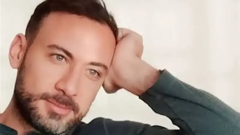 عابد عناني