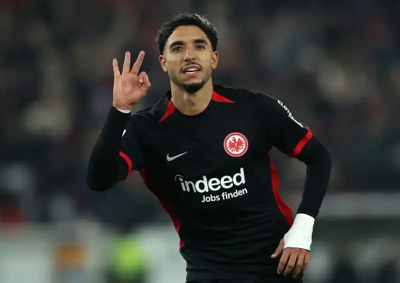 اللاعب المصري عمر مرموش