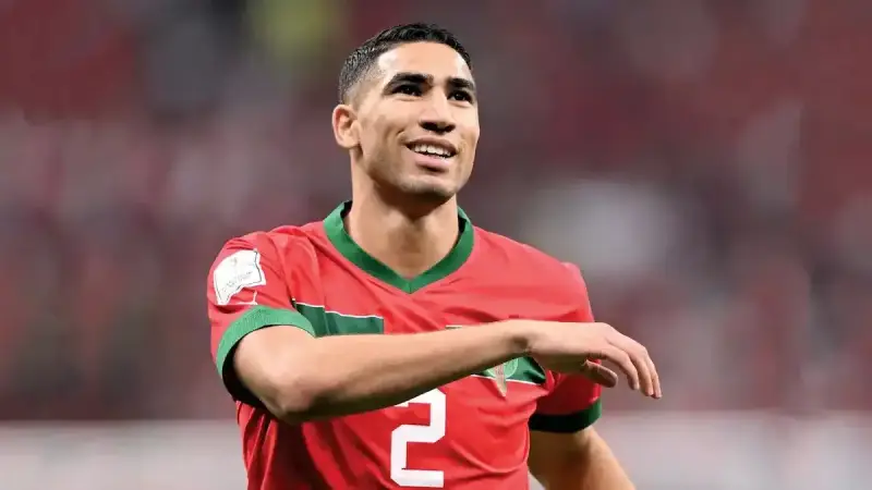 اللاعب المغربي أشرف بن شرقي