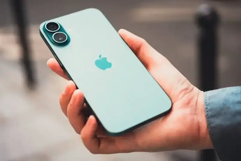 هاتف iPhone 17 Air