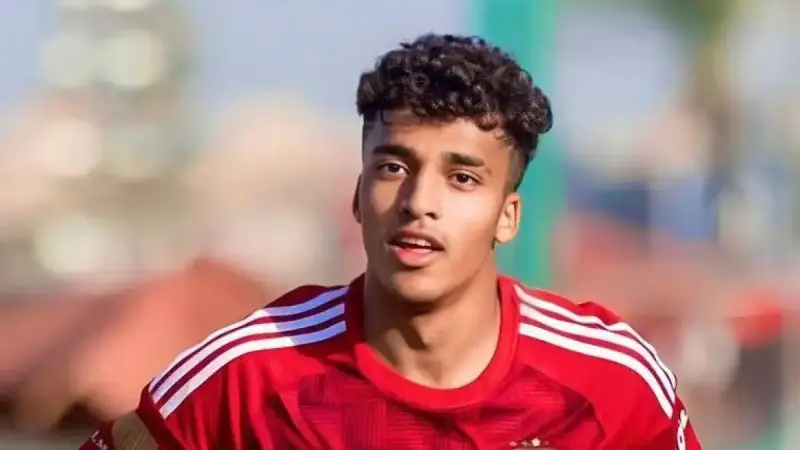 لاعب الأهلي عمر سيد معوض