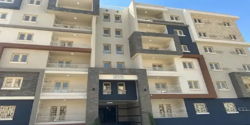 شقق الإسكان الاجتماعي