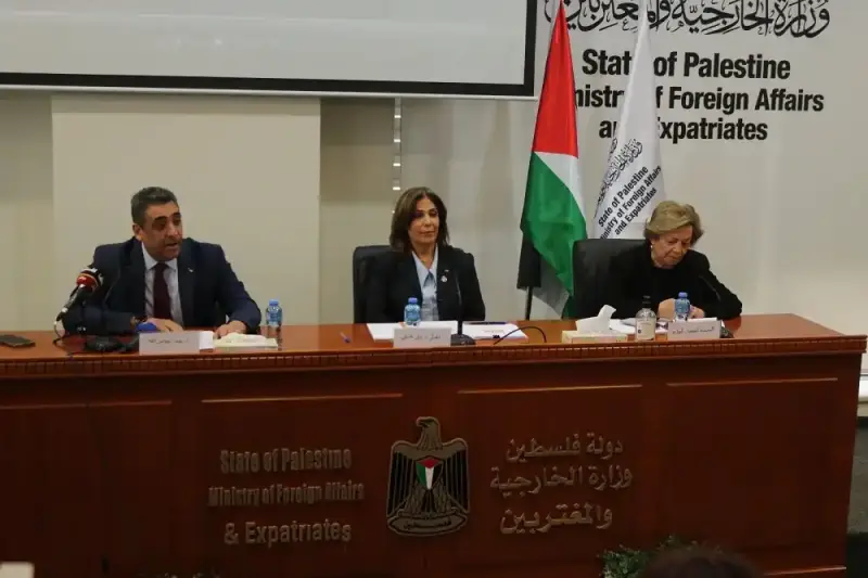 وزيرة شؤون المرأة الفلسطينية، منى الخليلي