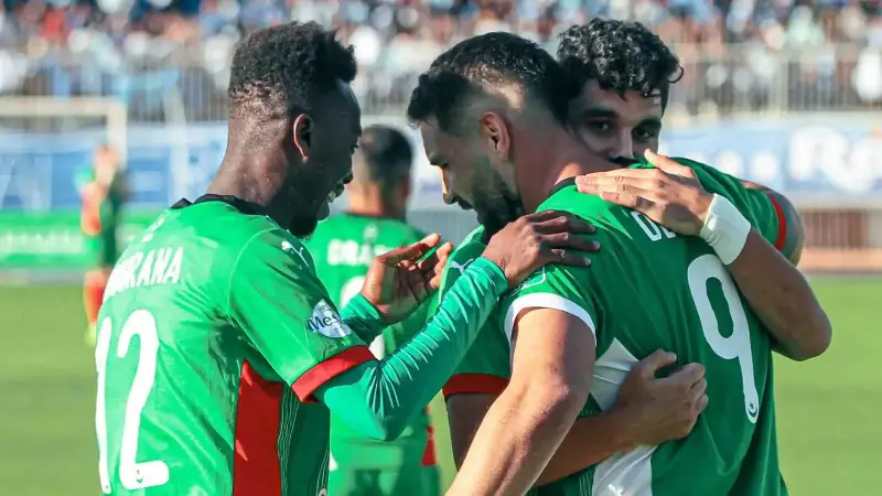مازيمبي ضد مولودية الجزائر