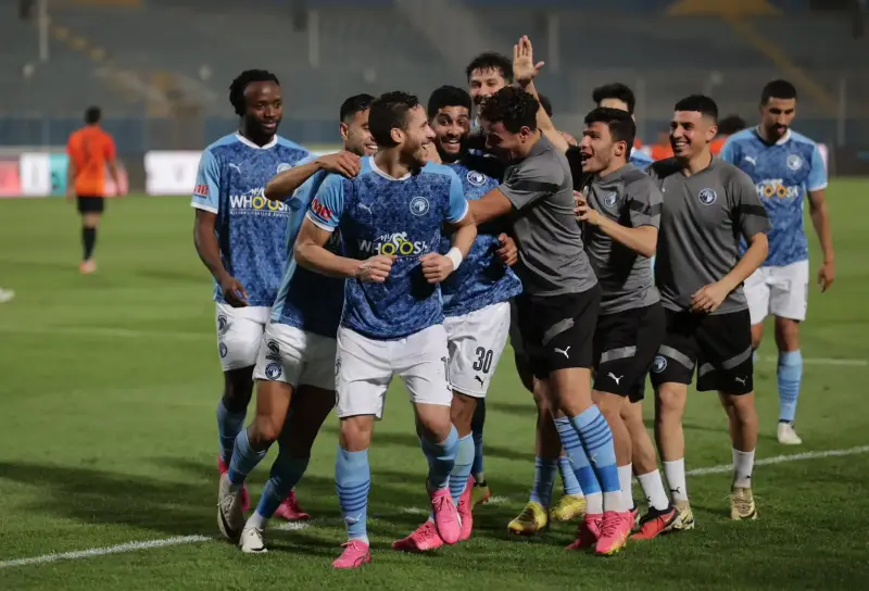 بيراميدز ضد ساغرادا إسبيرانسا
