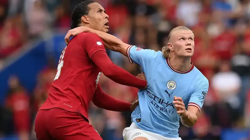 ليفربول ومانشستر سيتي
