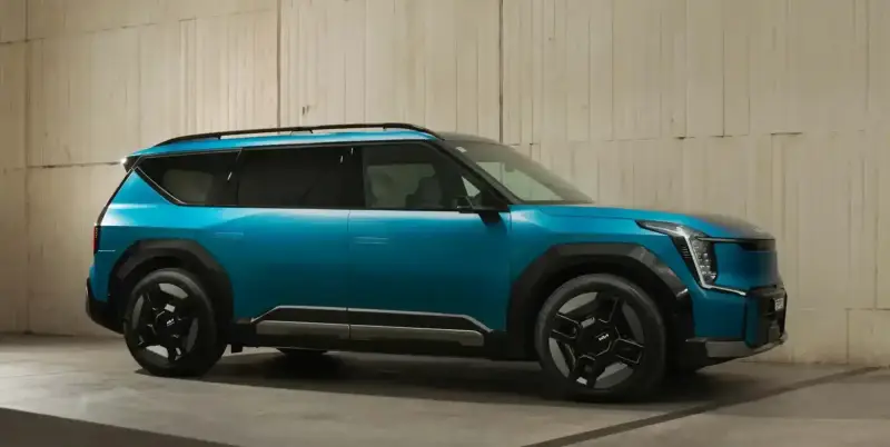 سيارة Kia EV9 موديل 2026
