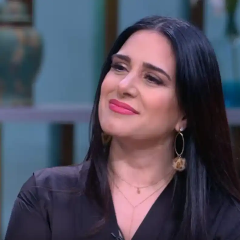 الفنانة ميرنا وليد