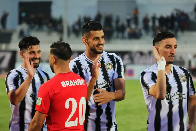 إتحاد خنشلة ضد وفاق سطيف