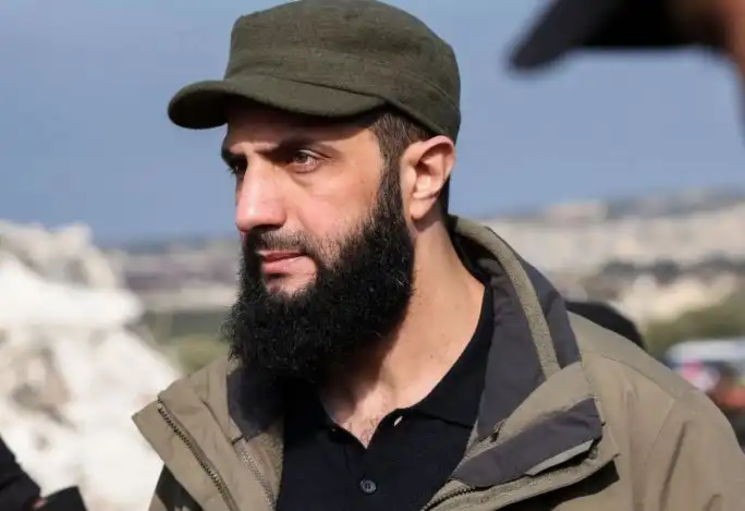 قائد هيئة تحرير الشام أحمد الشرع