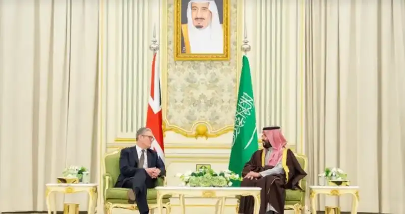 ولي العهد السعودي ورئيس وزراء بريطانيا