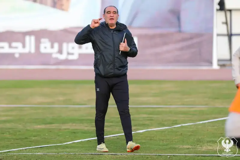 على ماهر