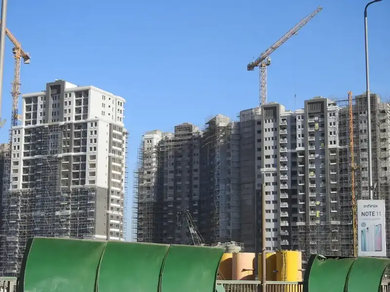 ما هو سبب إحالة شركتي بالم هيلز ومصر إيطاليا في مصر للنيابة العامة؟