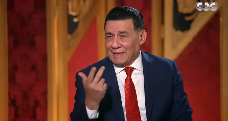 مدحت شلبي