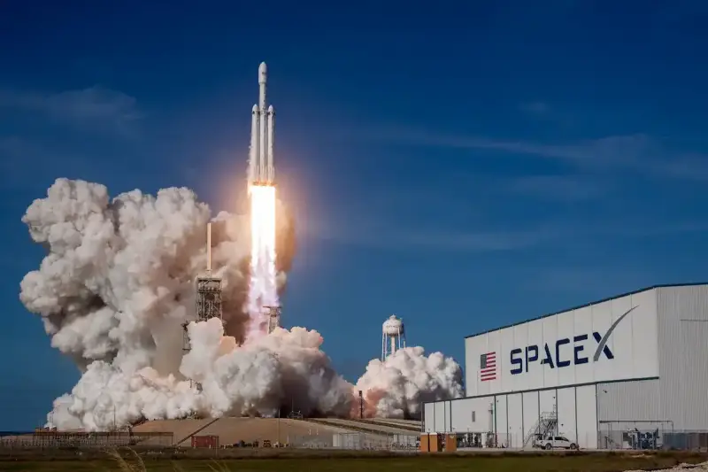 انقطاع التيار الكهربائي عن منشأة SpaceX