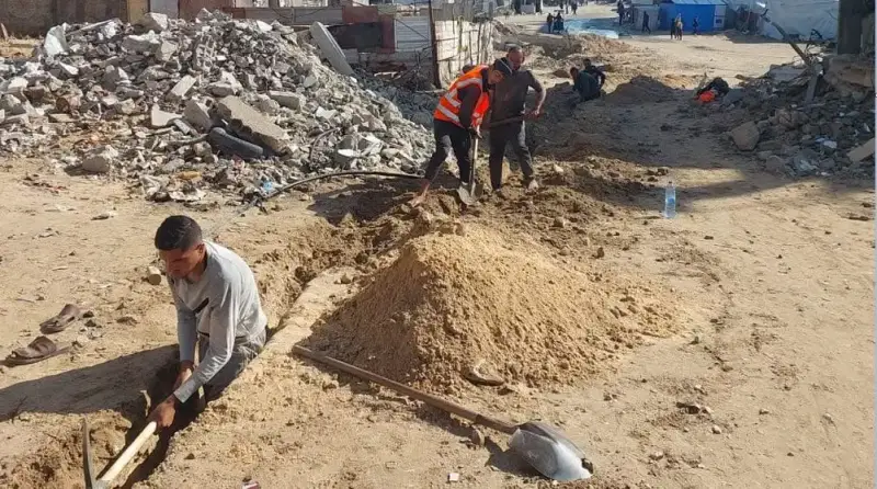 تأهيل خطوط المياه بخان يونس