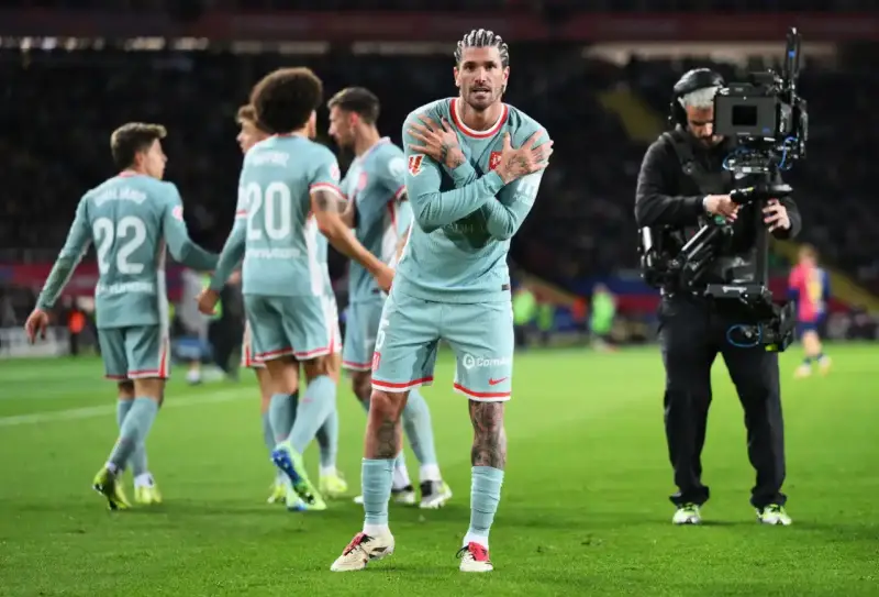 برشلونة ضد أتلتيكو مدريد