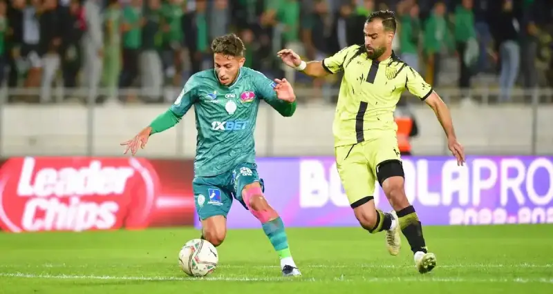 اللاعب الجزائري يسري بوزوق