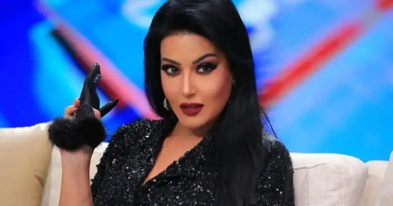 الفنانة سمية الخشاب