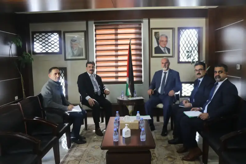 وزير الزراعة الفلسطيني