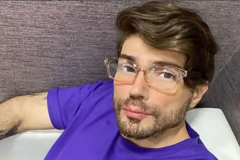 الفنان شادي شامل