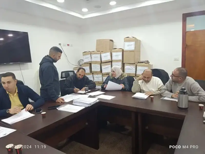 إنهاء  إجراءات التسوية المالية لهيئات محلية فلسطينية