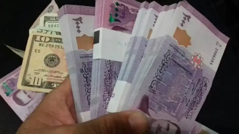 سعر الليرة السورية مقابل الدولار