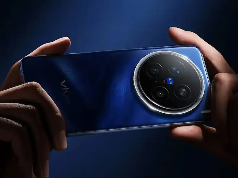 كاميرا هاتف Vivo X200 Ultra