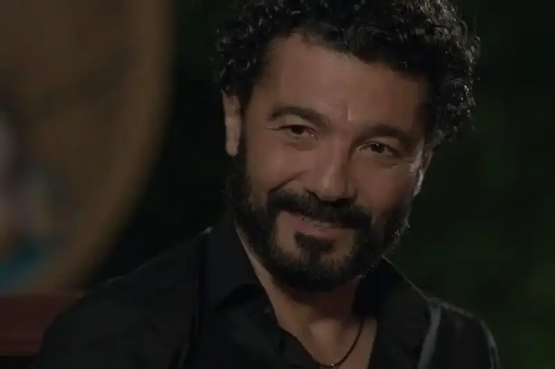 خالد النبوي
