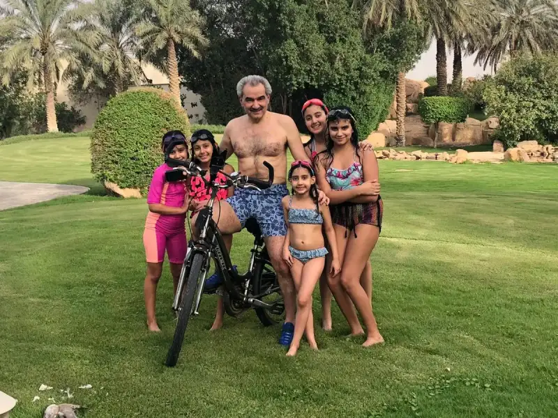 حفيدات الوليد بن طلال