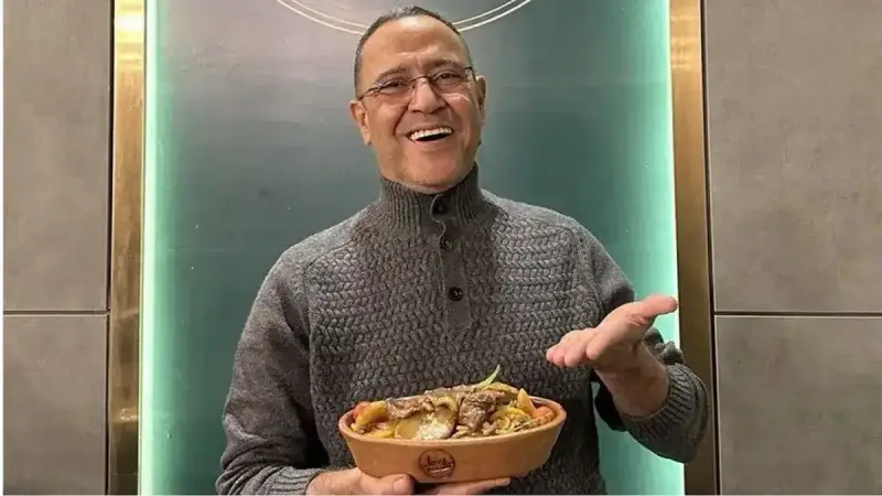صبري نخنوخ وأشرف عبد الباقي