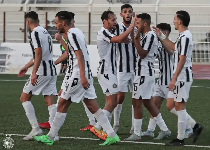 مولودية العلمة ضد وفاق سطيف