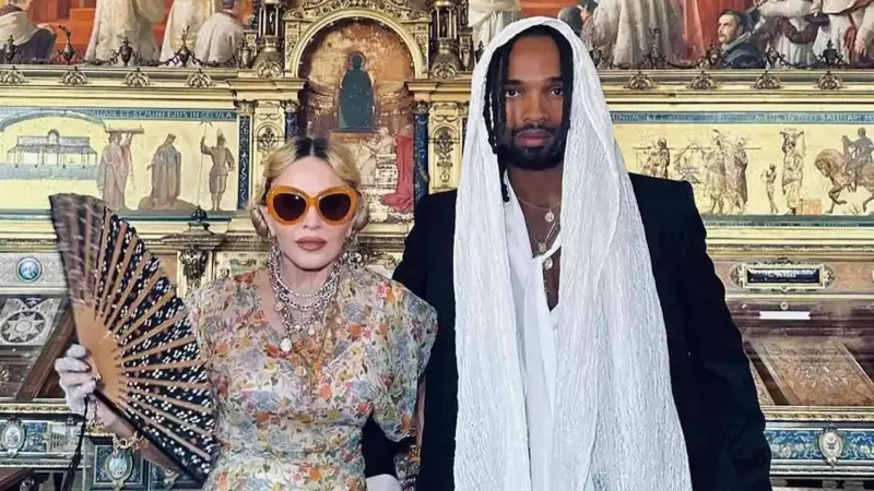 مادونا وأكيم موريس