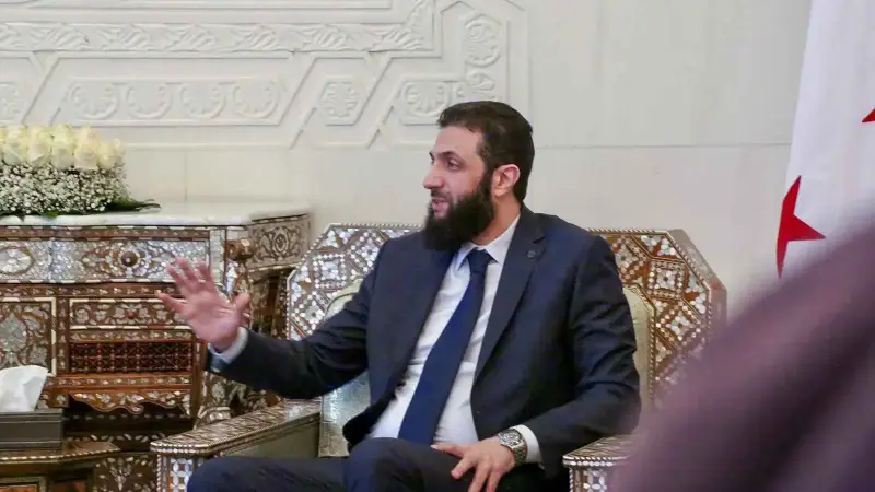 أحمد الشرع قائد هيئة تحرير الشام
