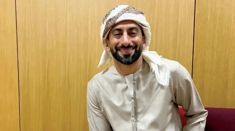 أنس بوخش