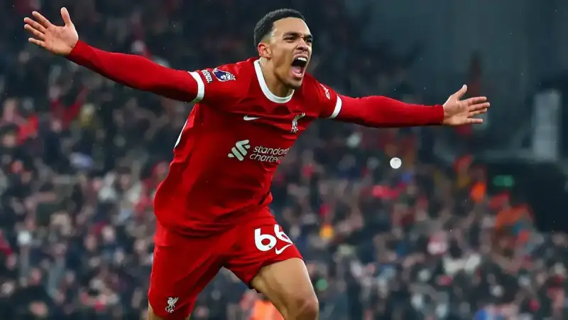 أرنولد خارج حسابات ريال مدريد