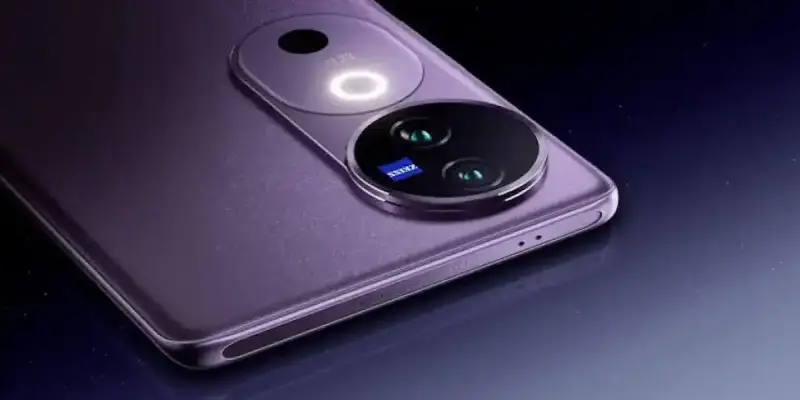 إطلاق هاتف Vivo V50