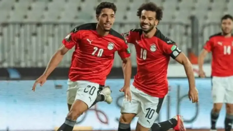 محمد صلاح وعمر مرموش