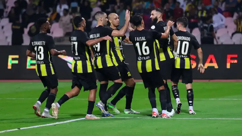 ضمك ضد الاتحاد