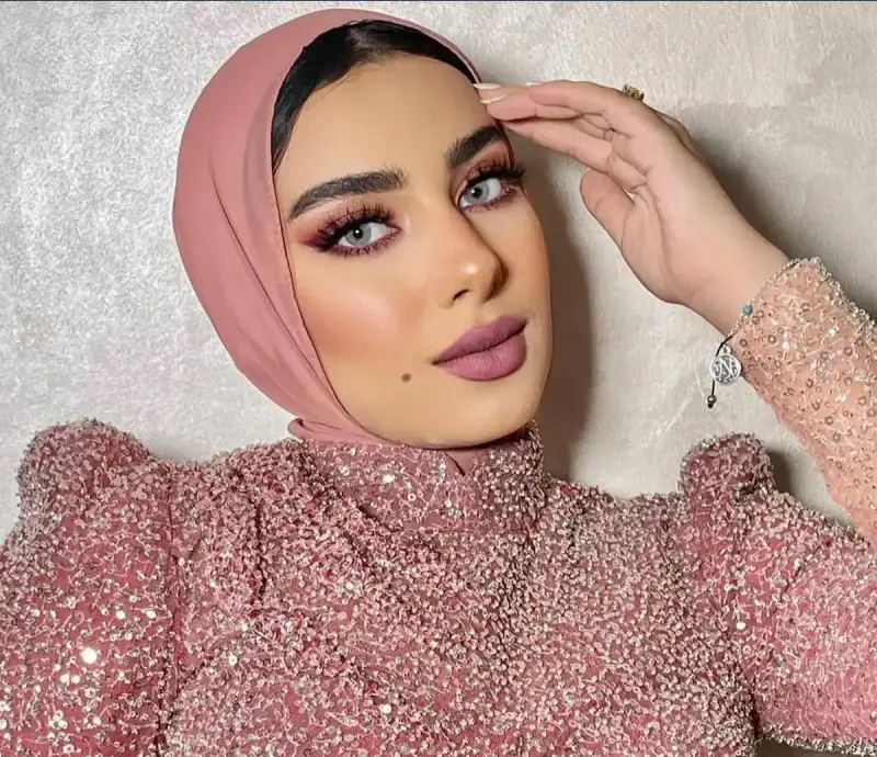 البلوجر هدير عاطف