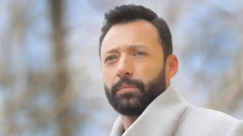 مرض الفنان أحمد فهمي